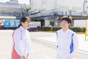 山崎製パン 武蔵野工場様の導入事例 | 採用ホームページ構築！indeedへも自動掲載されるアイデムの「Jobギア採促」で人材採用サイト制作
